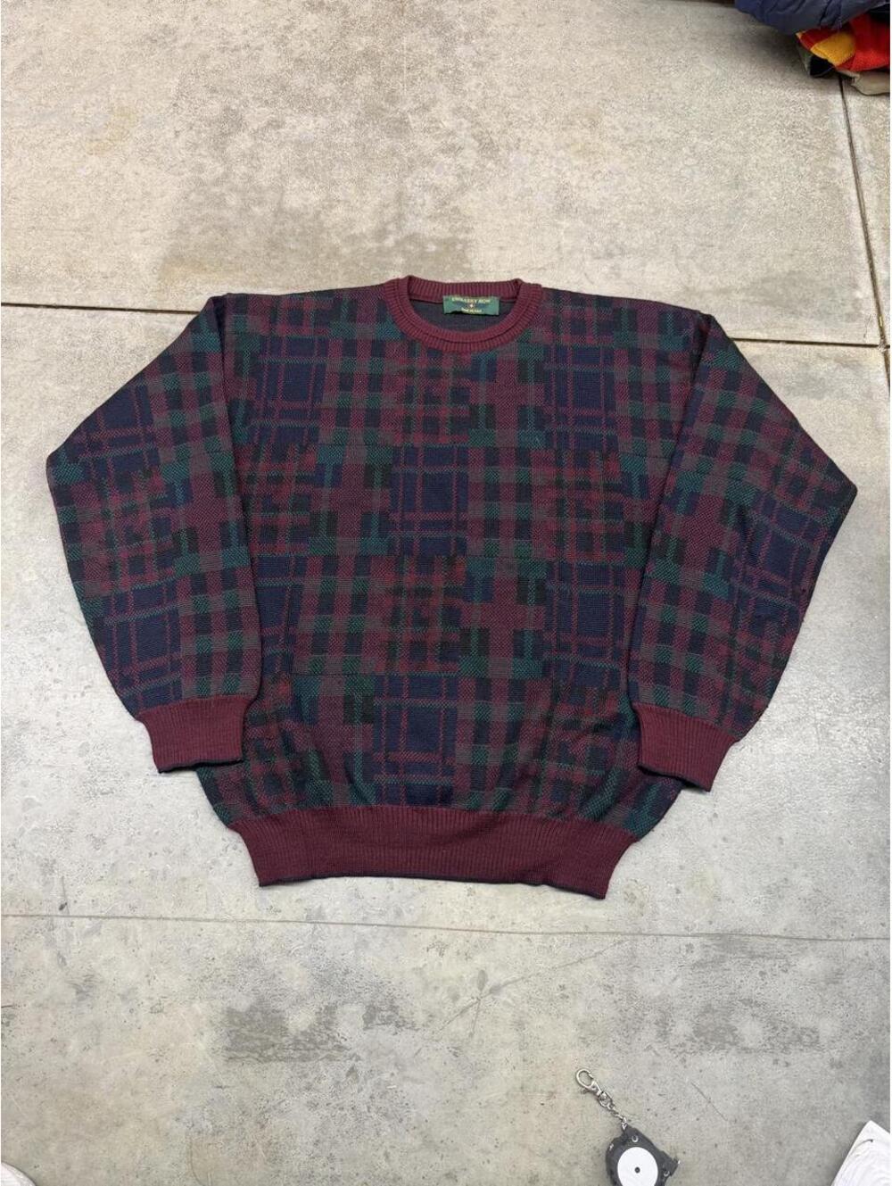 vintage embassy row made in italy burgandy and navy plaid knit sweater large